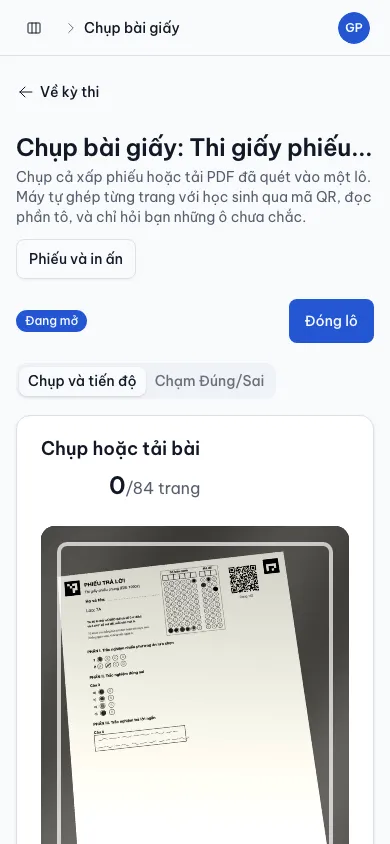 Màn hình chụp bài giấy trên điện thoại